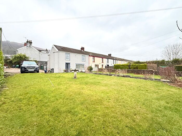 3 Bedroom End Of Terrace House For Sale In Cardiff Road, Aberaman, Aberdare, CF44