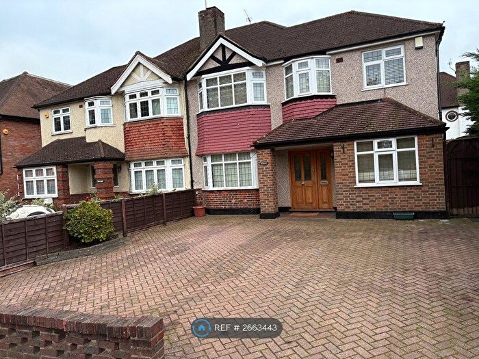 4 Bedroom Semi-detached House To Rent In The Avenue, West Wickham, BR4