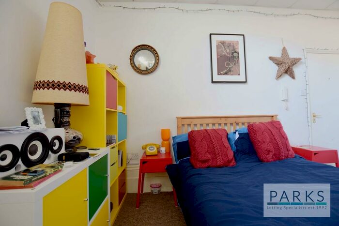 Studio To Rent In Westbourne Villas, Hove, BN3
