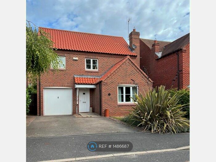 4 Bedroom Detached House To Rent In Cormack Lane, Fernwood, Newark, NG24