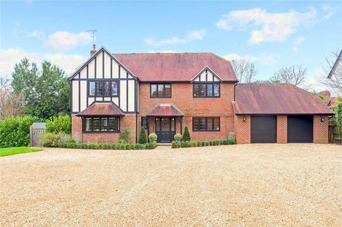 5 Bedroom Detached House To Rent In Fairfield Road, Shawford, Winchester, Hampshire SO21