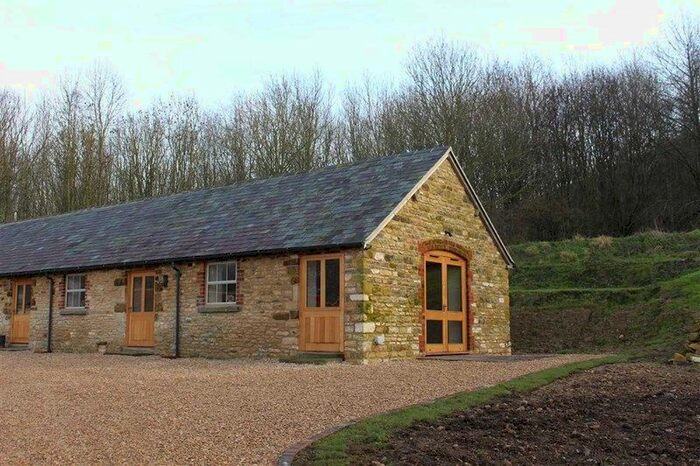 1 Bedroom Barn Conversion To Rent In Springhill, Cam, Dursley, GL11