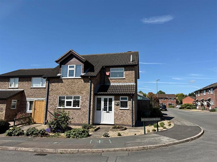 3 Bedroom Detached House For Sale In Bainbridge Road, Wigston, LE18