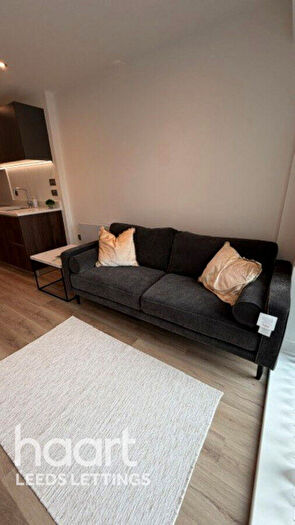 1 Bedroom Apartment To Rent In Richmond HIll Approach, Leeds, LS9