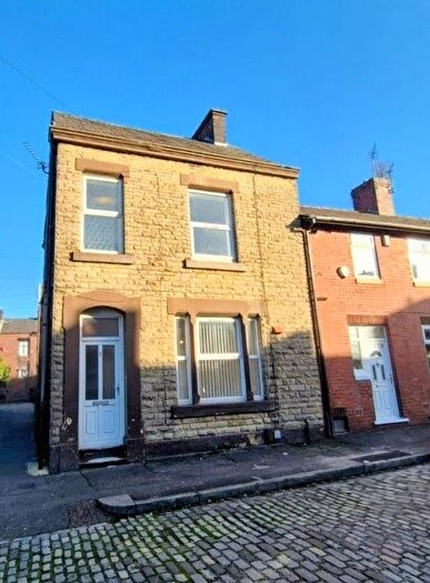 3 Bedroom End Terrace House For Sale In Taurus Street, Oldham, OL4