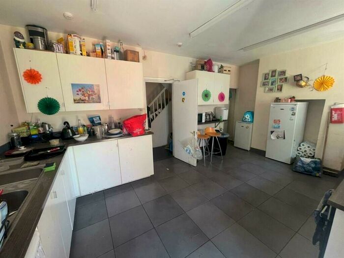 1 Bedroom House To Rent In Sussex Place, Bristol, BS2