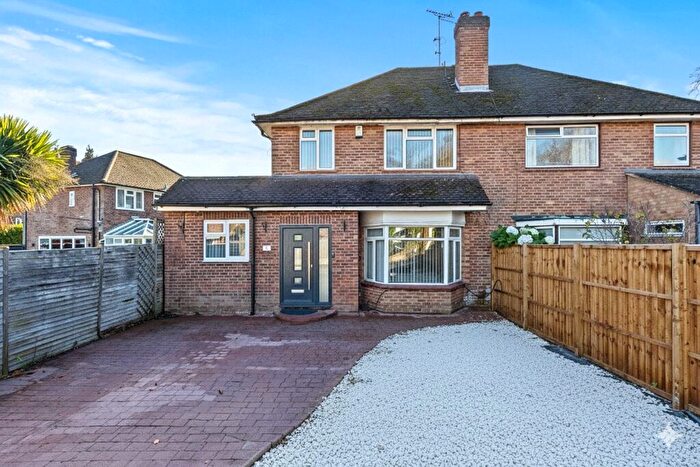 4 Bedroom Semi Detached House For Sale In Wentworth Avenue, Ascot, Berkshire, SL5