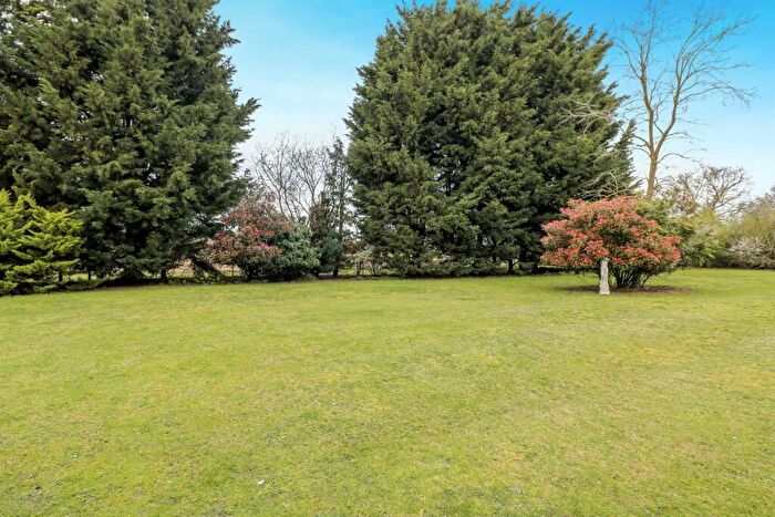 4 Bedroom Detached House For Sale In Spring Lane, Hatfield Peverel, Chelmsford, CM3