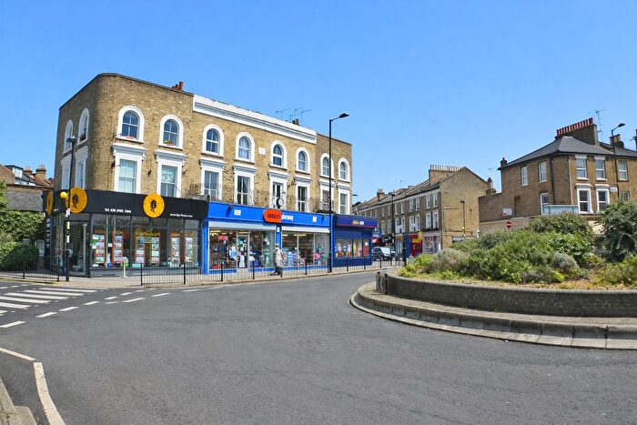 1 Bedroom Studio To Rent In Victoria Park Road, London, Greater London, E9