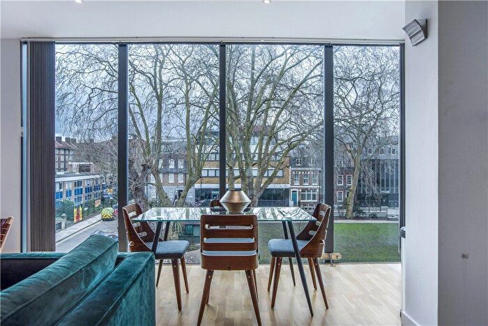 2 Bedroom Apartment For Sale In Hoxton Square, London, N1