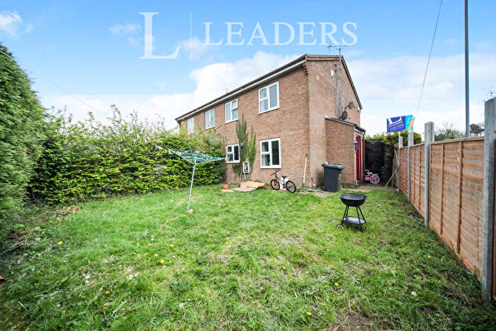 1 Bedroom Semi-Detached House To Rent In Laxton Close, Luton, Bedfordshire, LU2