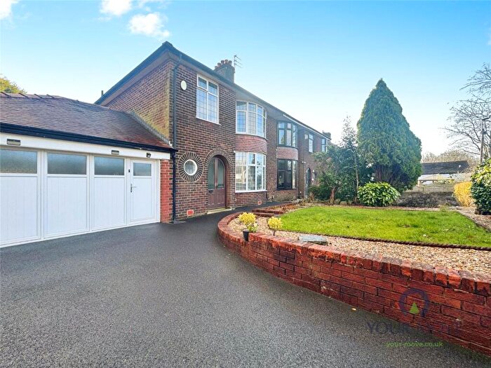3 Bedroom Semi-Detached House For Sale In Billinge Avenue, Blackburn, Lancashire, BB2