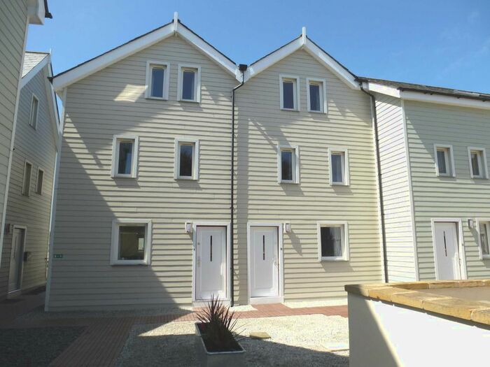4 Bedroom End Of Terrace House To Rent In The Strand, Bude, EX23