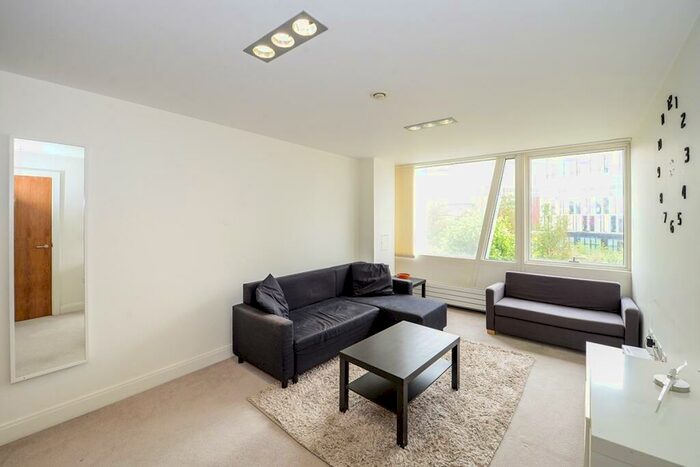 2 Bedroom Apartment To Rent In Strand Street, Liverpool, L1