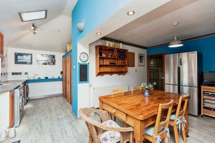 4 Bedroom Detached House For Sale In Vicar Lane, Eastrington, Goole, DN14