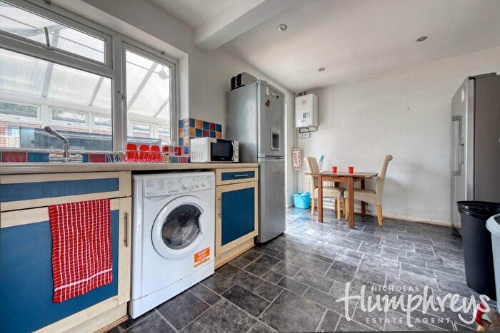 5 Bedroom Semi-Detached House To Rent In College Road, Opposite Cccu, CT1