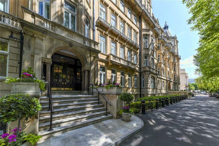 5 Bedroom Apartment To Rent In Marylebone Road, London, NW1