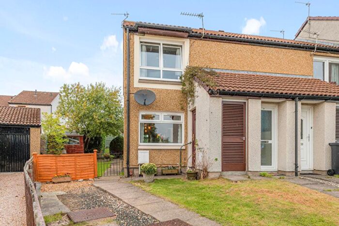 1 Bedroom Flat To Rent In Kingsfield, Linlithgow, EH49