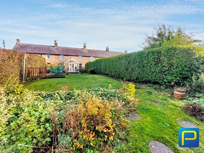 3 Bedroom Terraced House For Sale In King Street, Seahouses, Northumberland, NE68