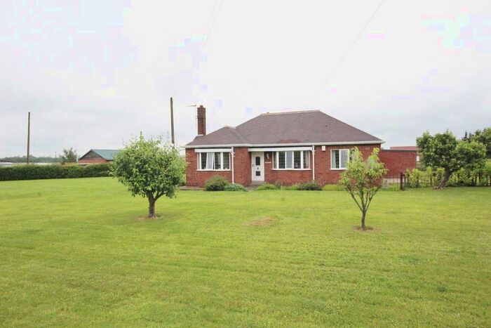 3 Bedroom Bungalow To Rent In Kellingley Road, Knottingley WF11