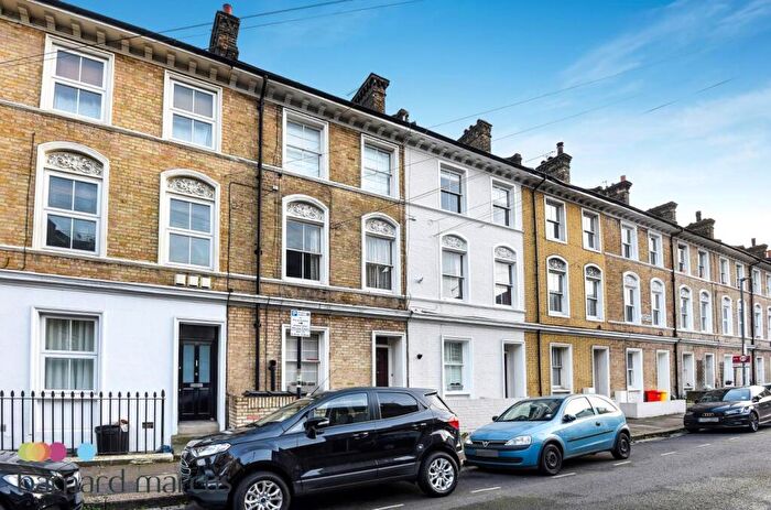 1 Bedroom Flat To Rent In Southolm Street, Battersea, London, SW11