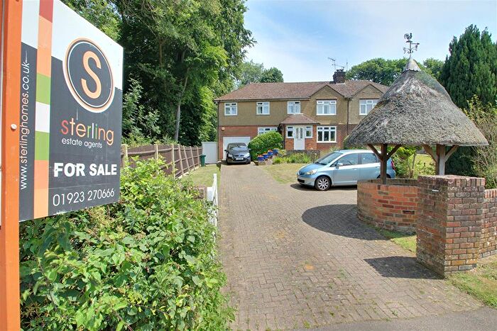 6 Bedroom Property For Sale In Church Hill, Bedmond, WD5