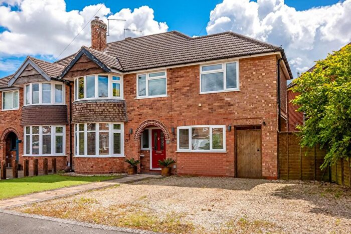 4 Bedroom Semi-Detached House For Sale In Townsend Road, Tiddington, Stratford-upon-Avon, CV37