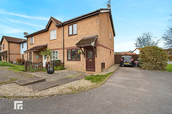 2 Bedroom End Of Terrace House For Sale In Llys Dewi, Creigiau, Cardiff, CF15