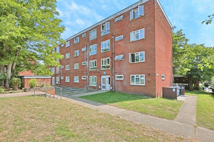 2 Bedroom Flat For Sale In Wilberforce Road, Norwich, Norfolk, NR5
