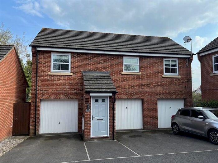 2 Bedroom Flat To Rent In Corbin Road, Hilperton, Trowbridge, BA14