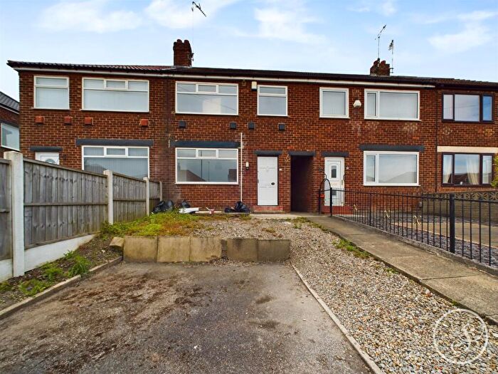 3 Bedroom Terraced House To Rent In Blakeney Grove, Leeds, LS10