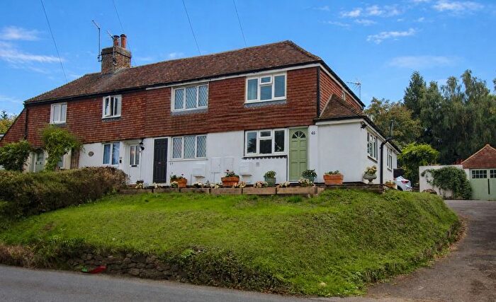 2 Bedroom End Terrace House For Sale In Main Road, Sevenoaks, TN14