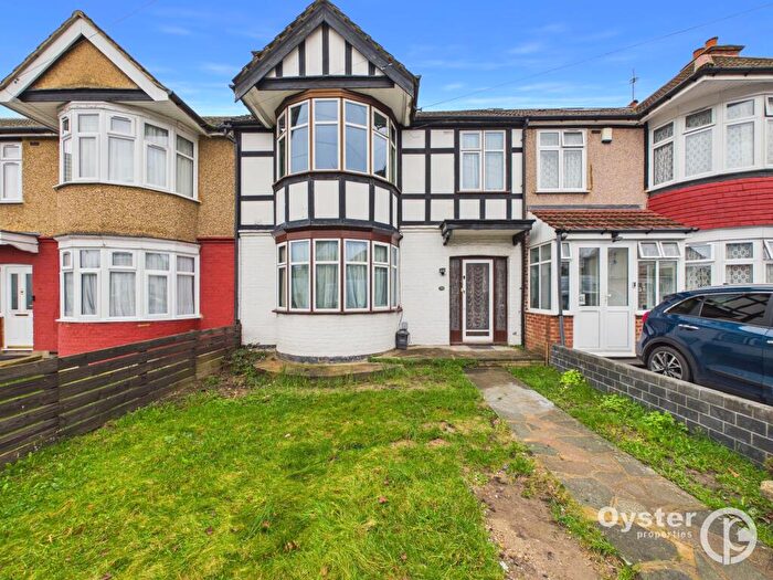 3 Bedroom Semi Detached House To Rent In Kenmore Avenue, Harrow, HA3