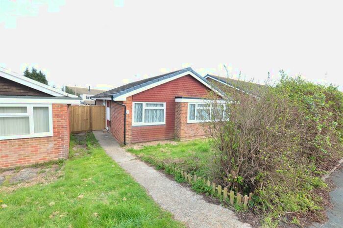 3 Bedroom Detached Bungalow To Rent In Hazelwood Avenue, Eastbourne, BN22
