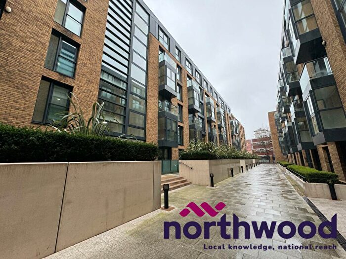 1 Bedroom Flat To Rent In Southside Development, City Centre, Birmingham, B5