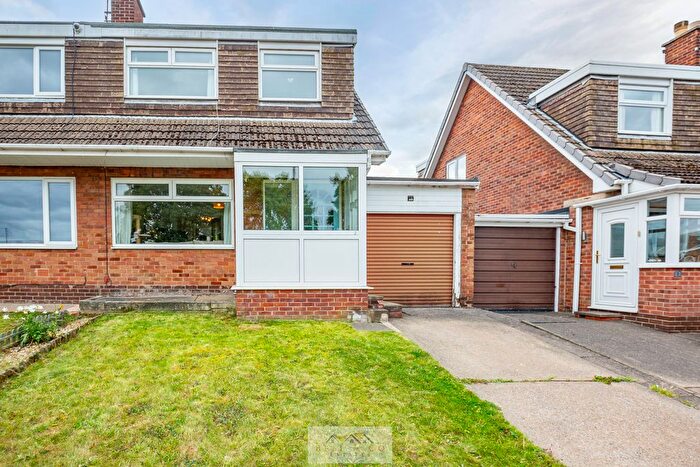 3 Bedroom Semi-Detached House For Sale In Sycamore Drive, Killamarsh, Sheffield, S21