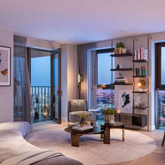 2 Bedroom Flat For Sale In Penthouse The Bellamy, Manilla Street, E14