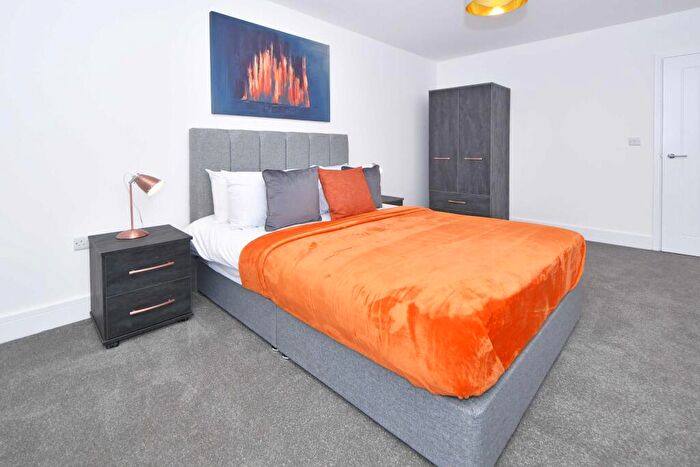 1 Bedroom Apartment To Rent In Queens Gardens, Newcastle-under-Lyme, ST5