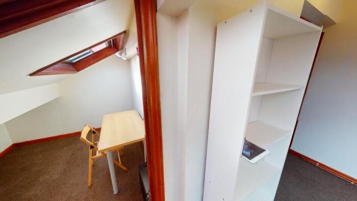 1 Bedroom Flat To Rent In Spring Road, Headingley, Leeds, LS6