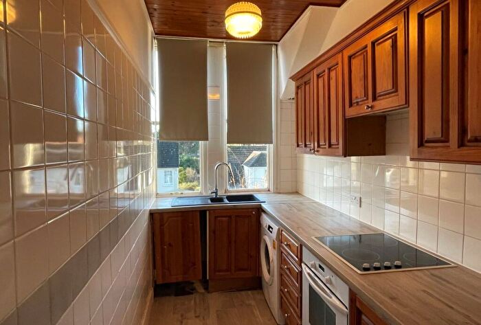 1 Bedroom Flat For Sale In C Glebe Avenue, Enfield, Middlesex, EN2