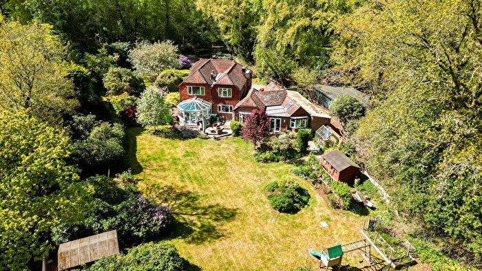 5 Bedroom Detached House For Sale In Birches Lane, Gomshall, GU5