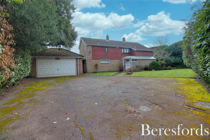 3 Bedroom Detached House For Sale In Mill Green Road, Fryerning, CM4