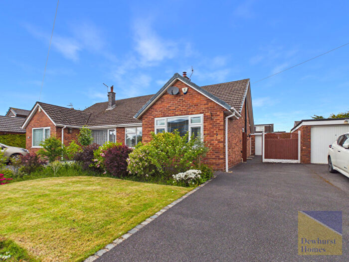 2 Bedroom Bungalow For Sale In Clanfield, Fulwood, PR2