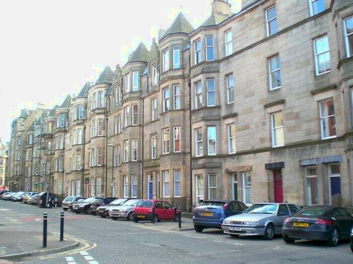 2 Bedroom Flat To Rent In Montpelier Park, Edinburgh, EH10