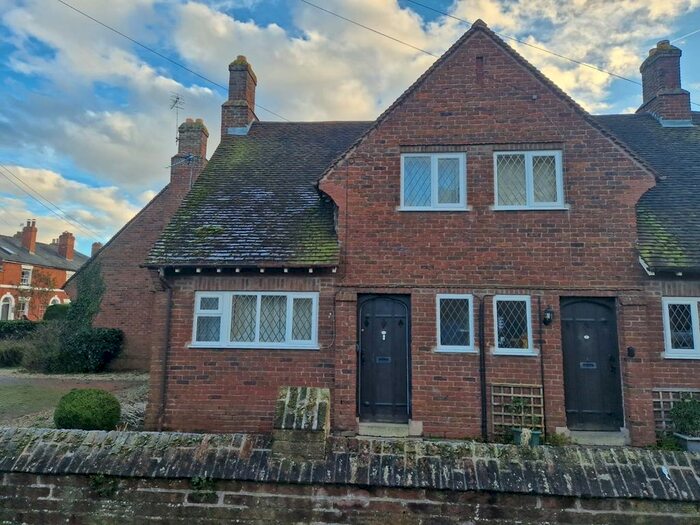 1 Bedroom Terraced House To Rent In Vicarage Road, Hereford, HR1