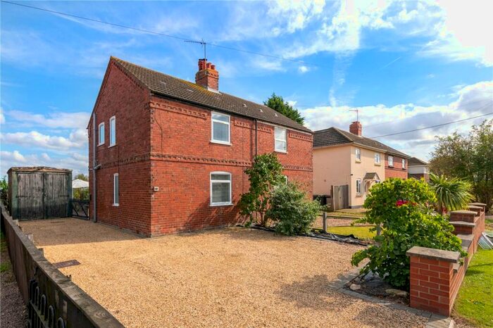 2 Bedroom Semi-Detached House For Sale In Mount Lane, Kirkby-la-Thorpe, Sleaford, Lincolnshire, NG34