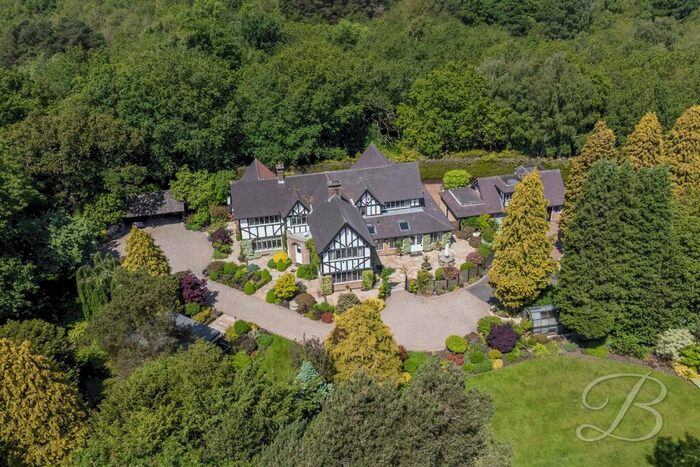 6 Bedroom Detached House For Sale In Newstead Abbey Park, Nottingham, NG15