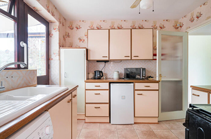 2 Bedroom Detached Bungalow For Sale In Wylye Road, Warminster, BA12