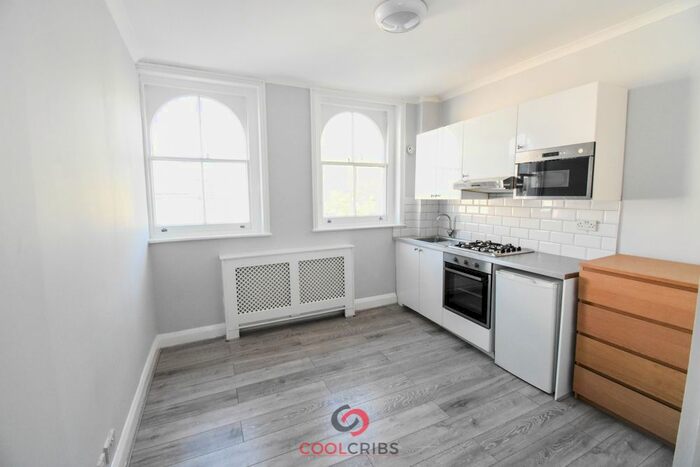 1 Bedroom Flat To Rent In Kensington Gardens Square, Bayswater, W2