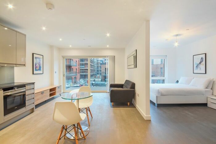 Studio To Rent In Pandorea House, Colindale Gardens, London, NW9